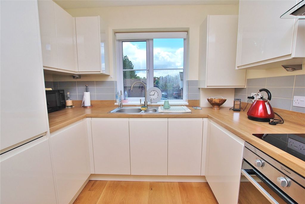 Property photo 3 of 11 Picture No. 05