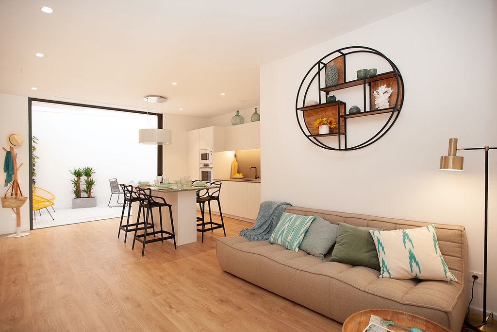 Property photo 3 of 32 13_B.Jpg