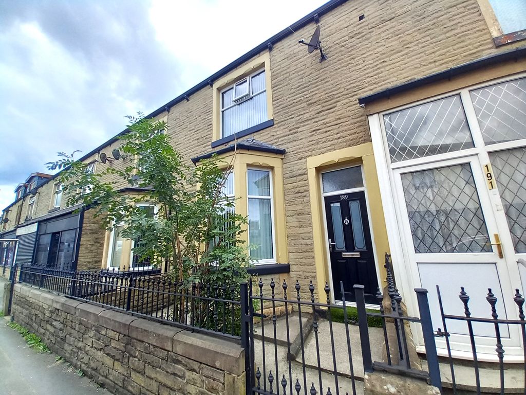Property photo 2 of 14