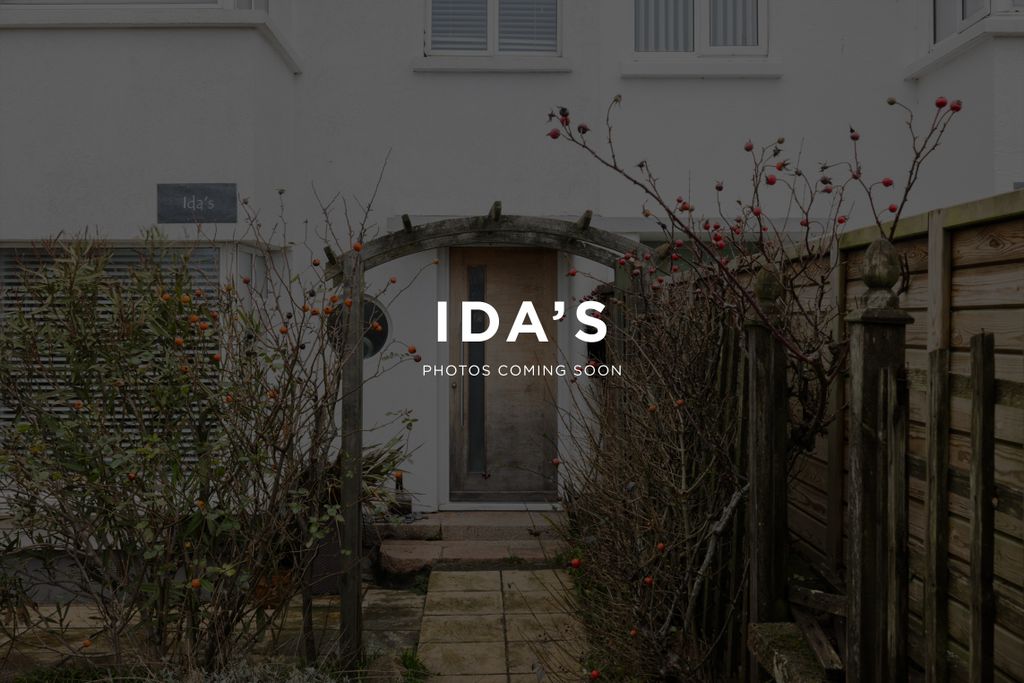 Property photo 2 of 2