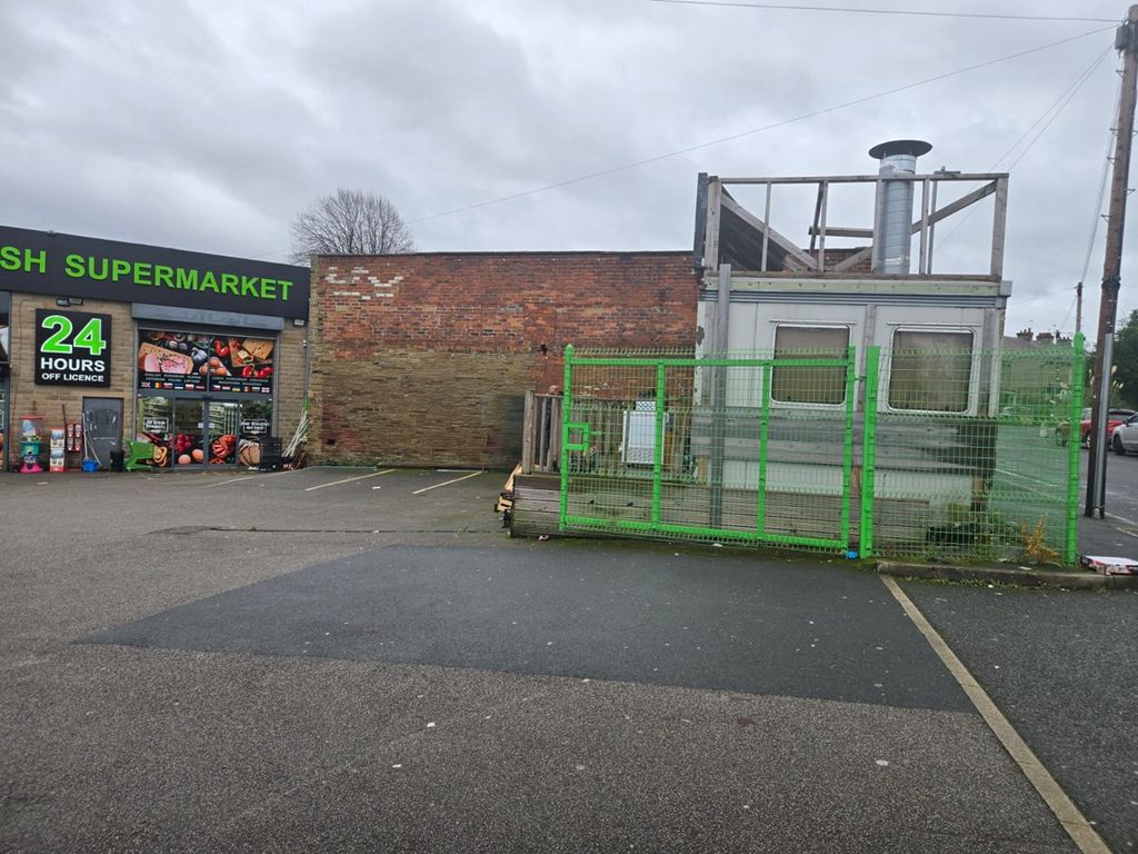 Property photo 3 of 16