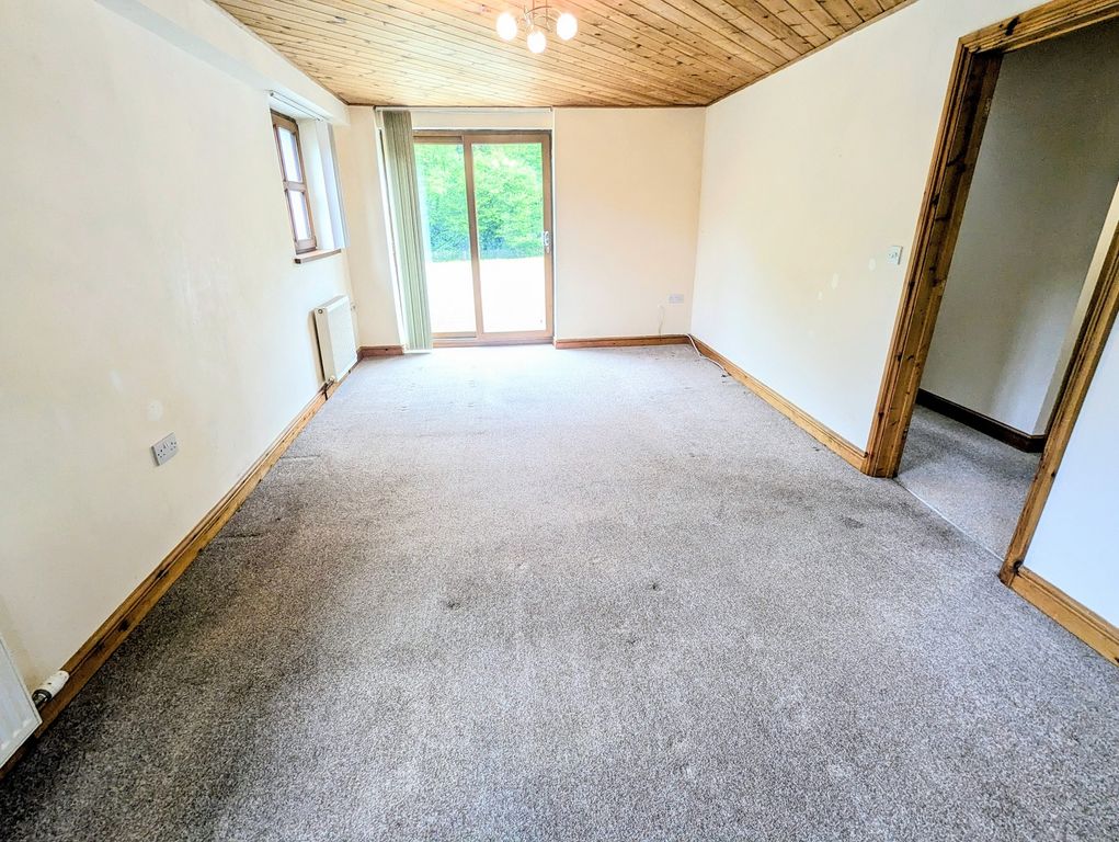 Property photo 3 of 19 Not Specified