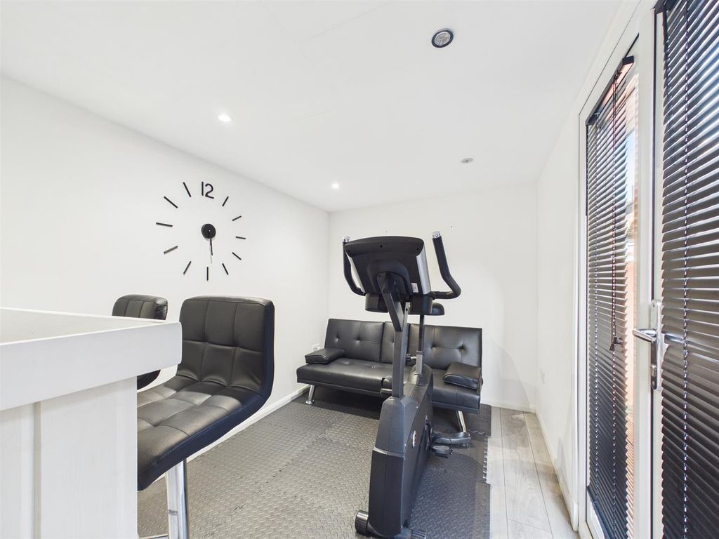 Additional image 11 of 2 bed flat for sale12A Feus Road, Perth PH1