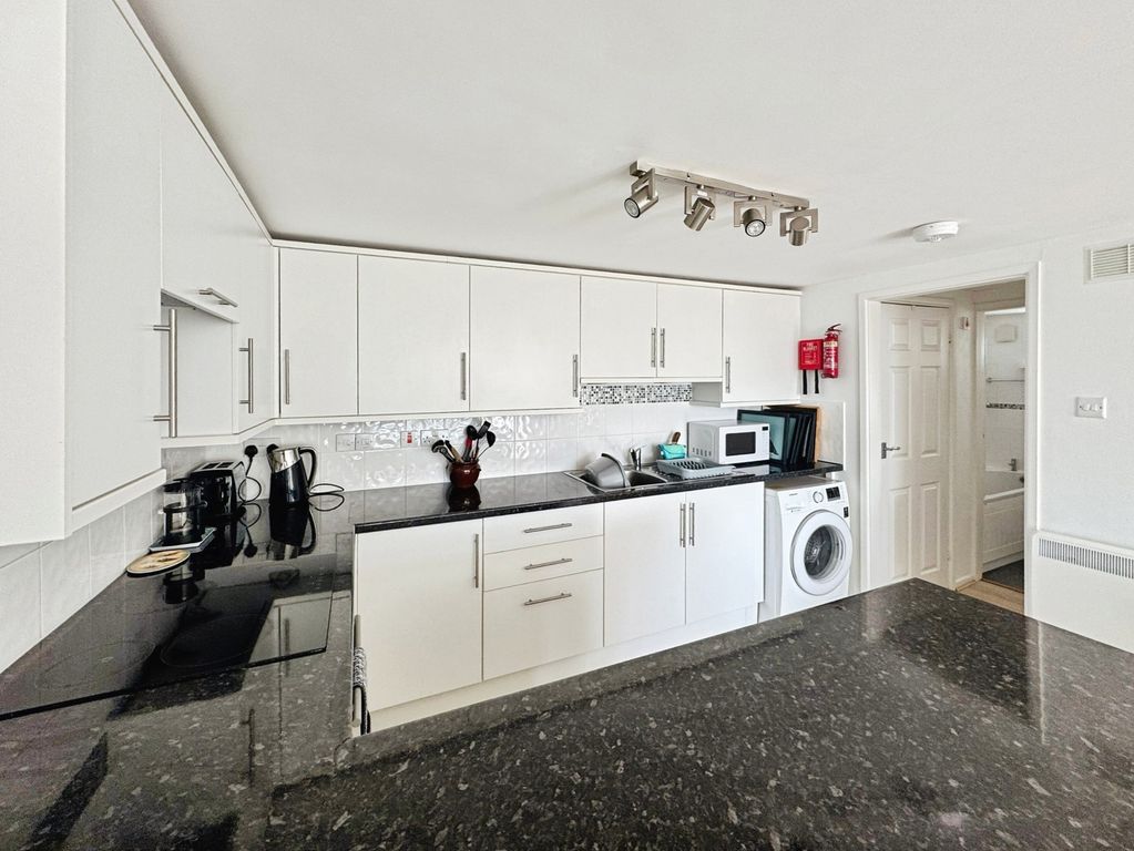 Property photo 2 of 29 Pbox-Img.Jpg