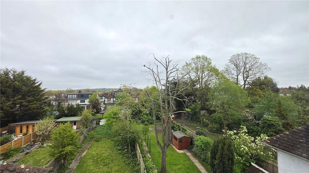 Property photo 3 of 8 Picture No. 19