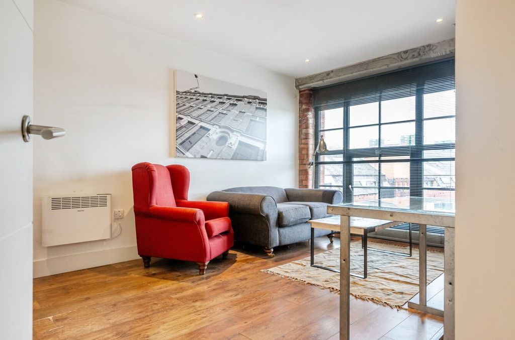 Property photo 3 of 12 Picture No. 16