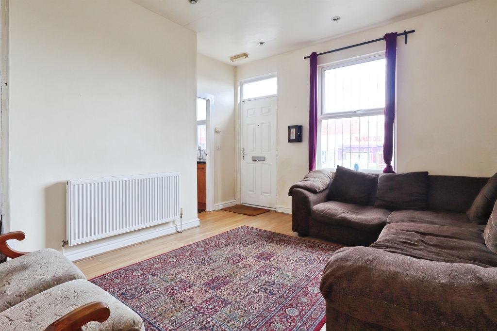 Property photo 3 of 11