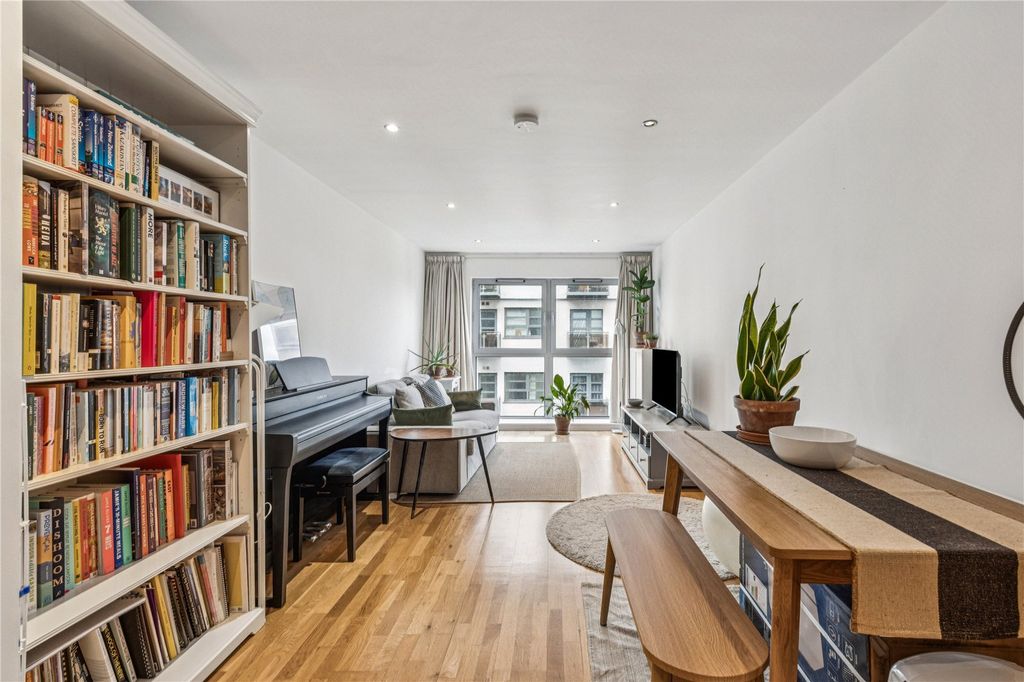 Property photo 3 of 16 Picture No. 04