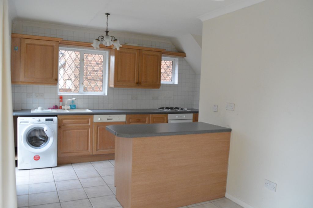 Property photo 2 of 6