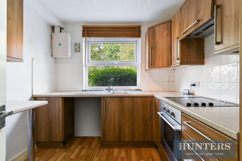Property photo 3 of 13 Hepple Close, 2- (11).Jpg