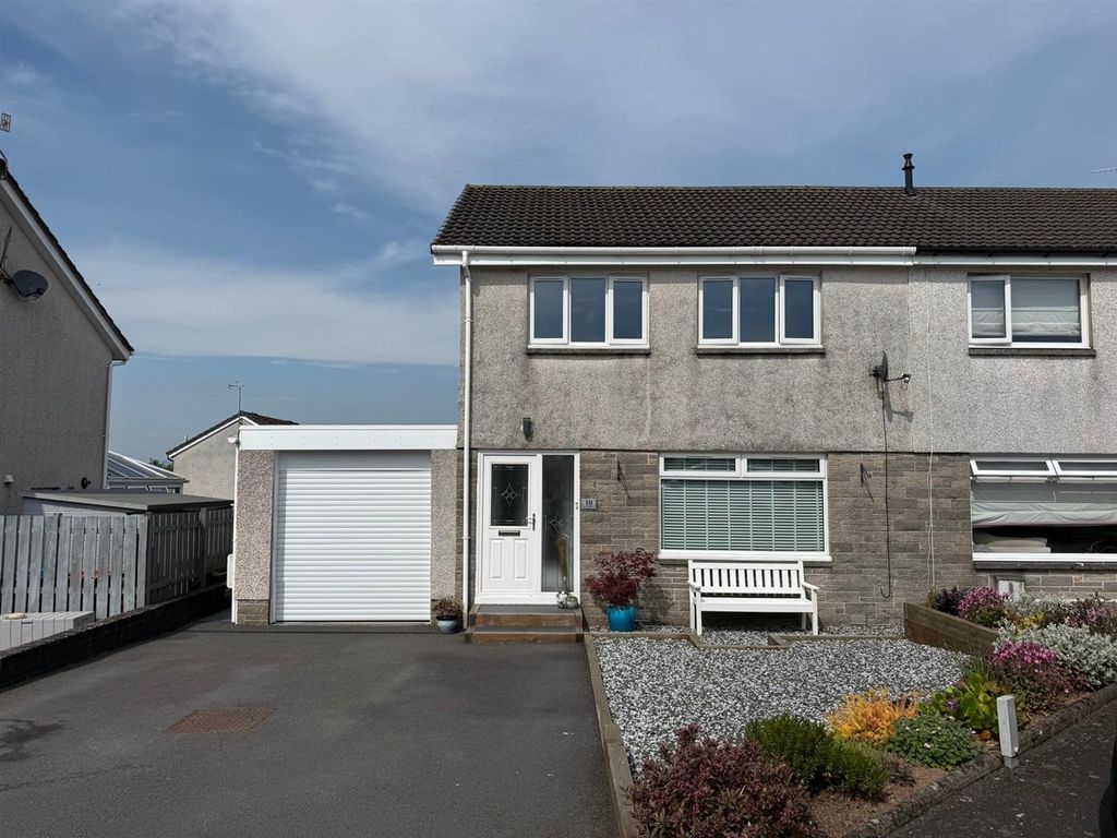 Property photo 1 of 33 _Blue Sky Template (4).Png