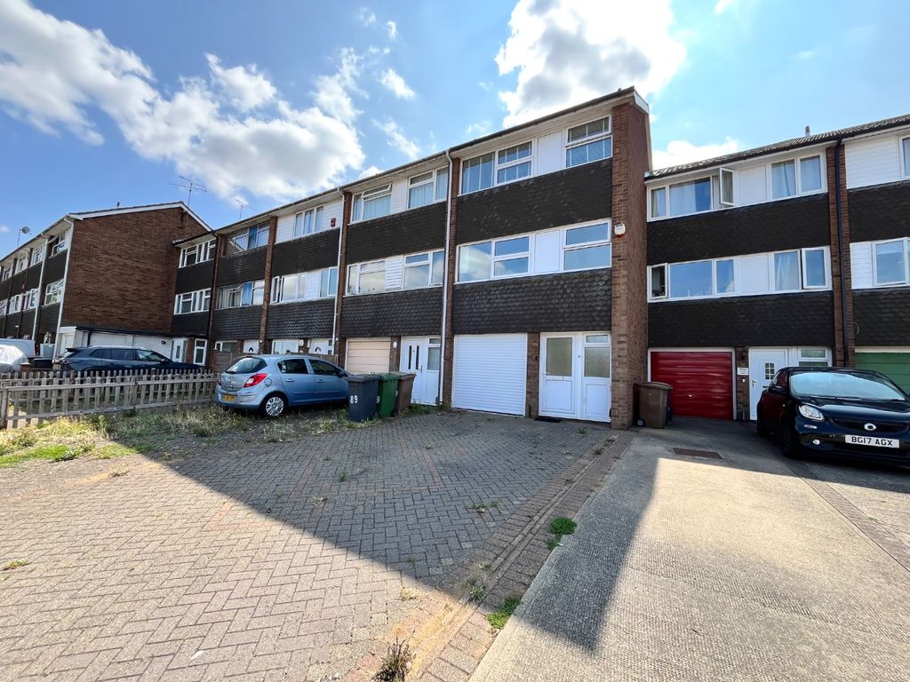Property photo 1 of 10 4398750