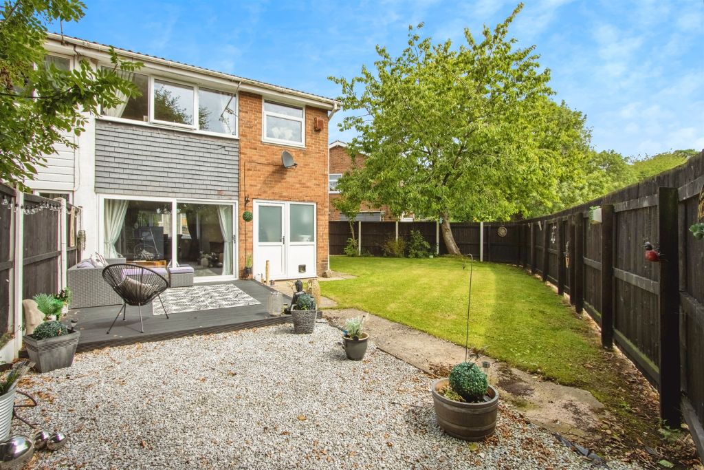 Property photo 2 of 17