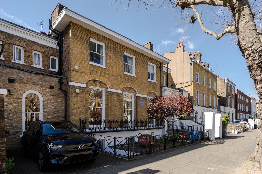 Property photo 2 of 13 Image