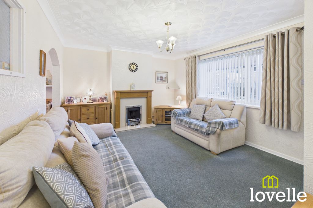 Property photo 1 of 25