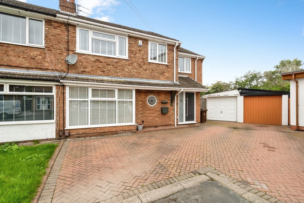Property photo 1 of 28 Pbox-Img.Jpg