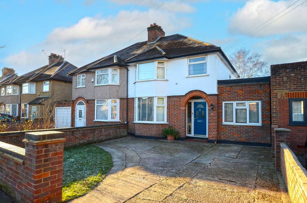 Property photo 1 of 23