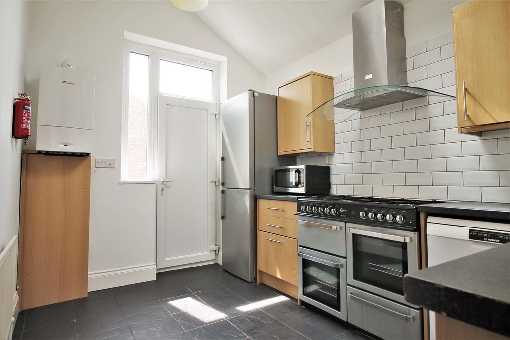Property photo 3 of 8 Img_1151.Jpg
