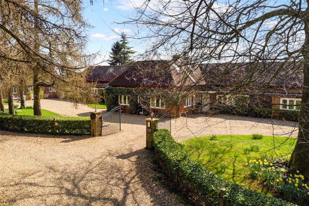 Property photo 1 of 29 Picture No. 98