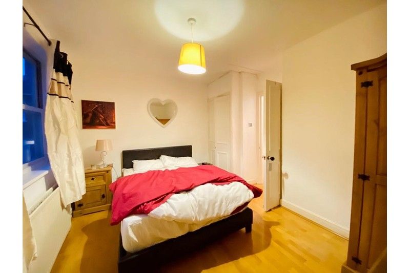 Property photo 3 of 7