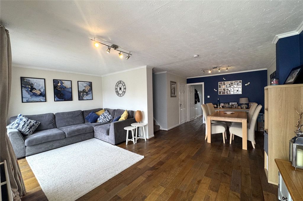 Property photo 2 of 21 Picture No. 05