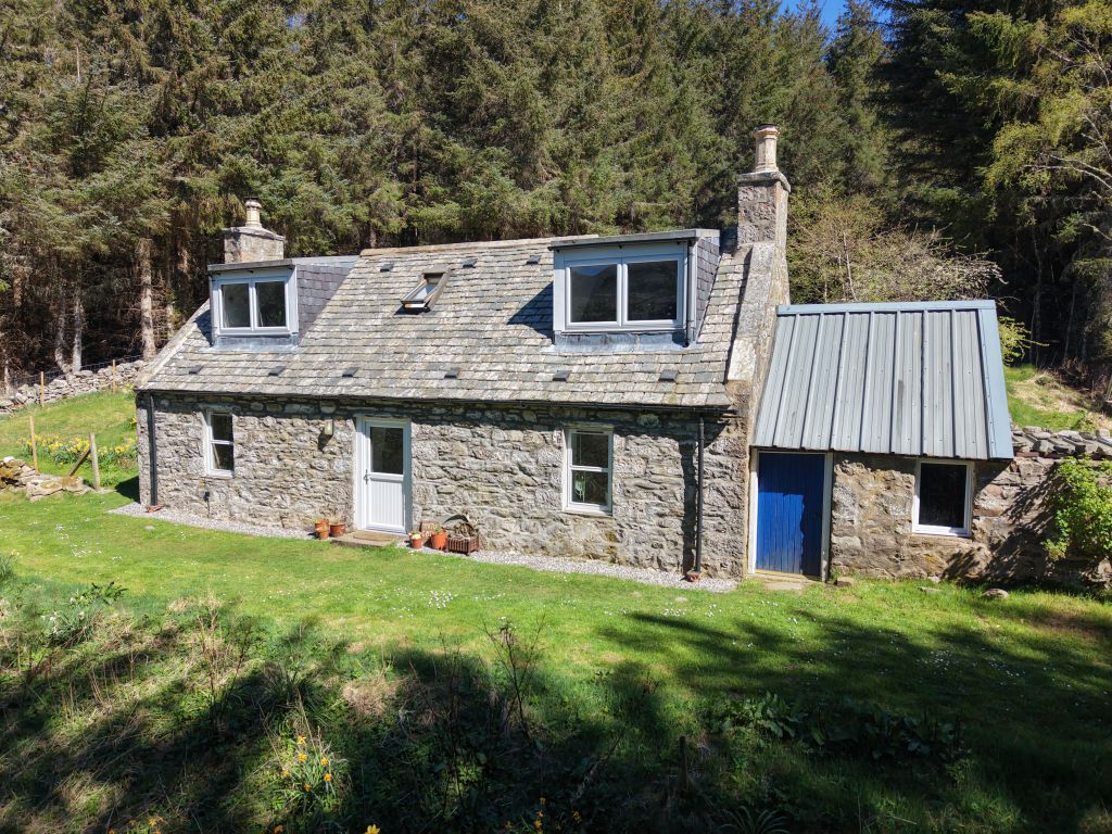 Property photo 1 of 49