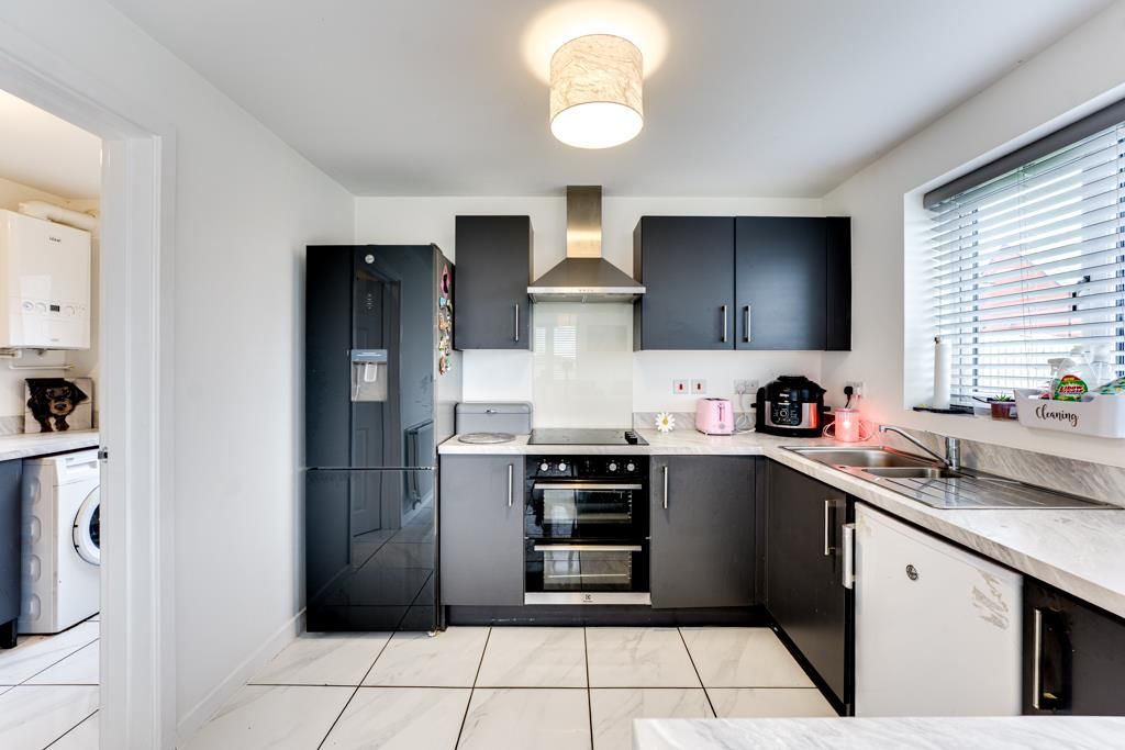 Property photo 3 of 28 21 Kennard Close, Weldon-27.Jpg