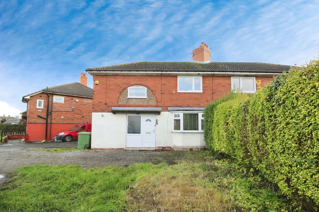 Property photo 3 of 17 Front View