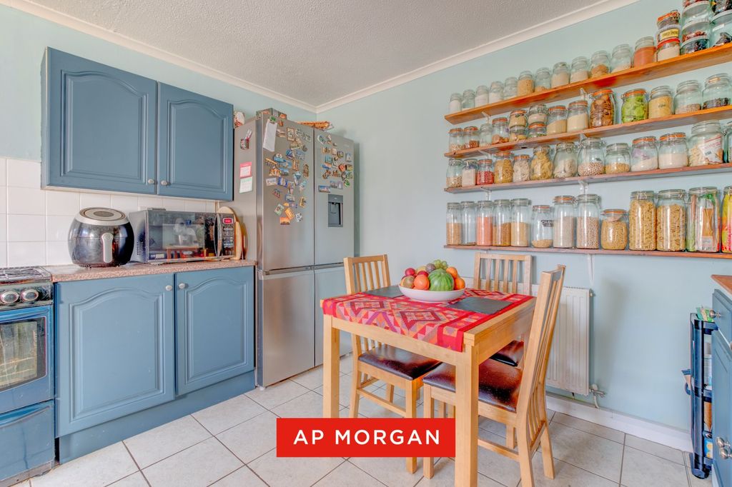 Property photo 3 of 13 Picture No. 26