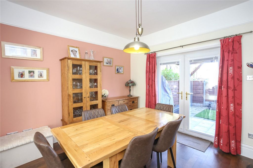 Property photo 3 of 30 Picture No. 13