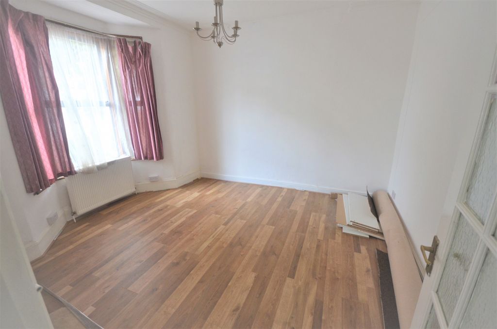 Property photo 3 of 15 Gallery