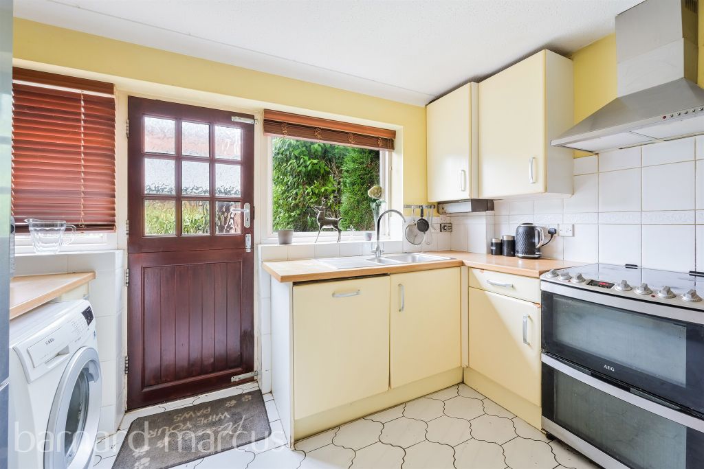 Property photo 3 of 17