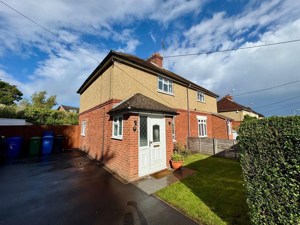 Property photo 1 of 21 Front Aspect