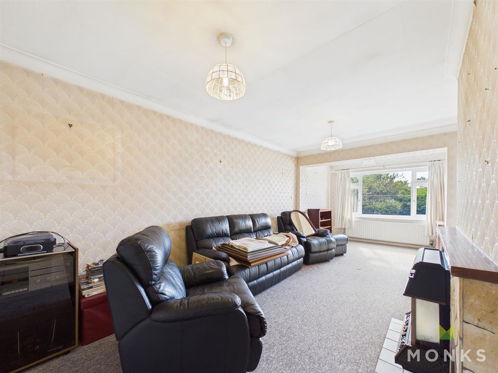 Property photo 2 of 14 Cam05160G0-Pr0115-Still004.Jpg