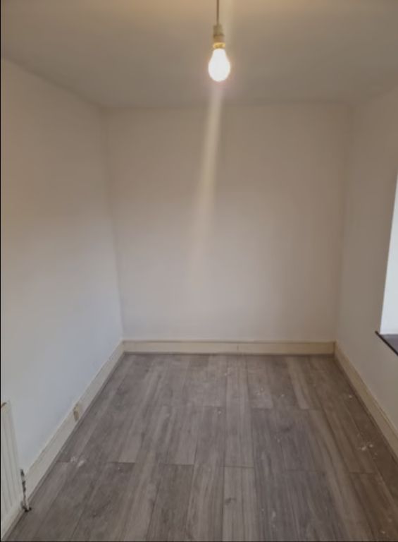 Property photo 3 of 3