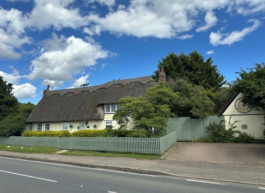 Property photo 1 of 14
