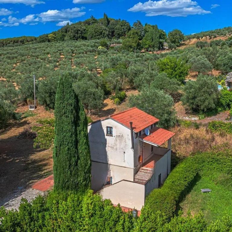 Property photo 1 of 20 Charming Villa In Magione, Heart Of Umbria
