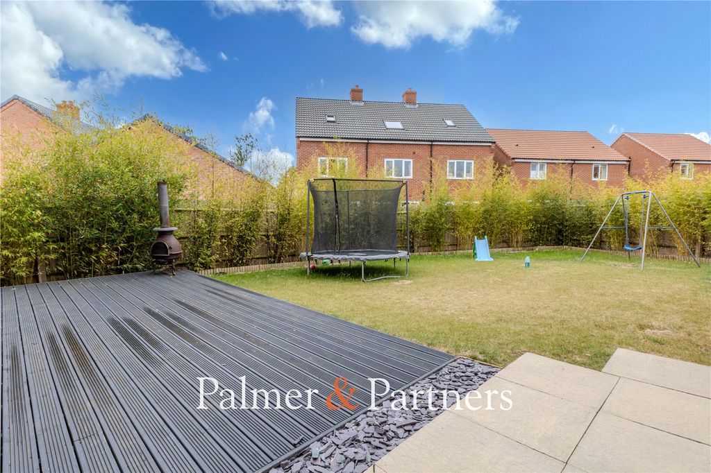 Additional image 4 of 5 bed detached house for saleHodgson Avenue, Leiston, Suffolk IP16