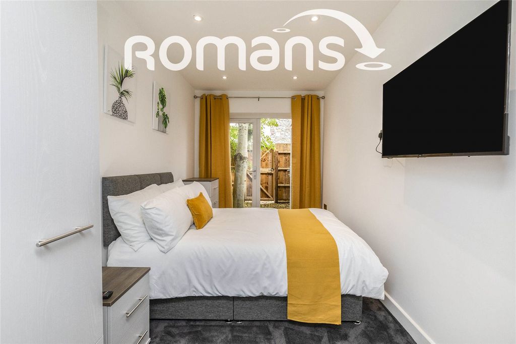 Property photo 2 of 7 Picture No. 04