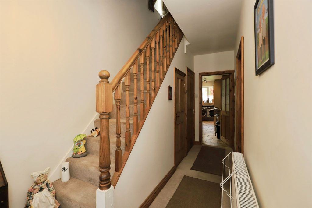 Property photo 2 of 24