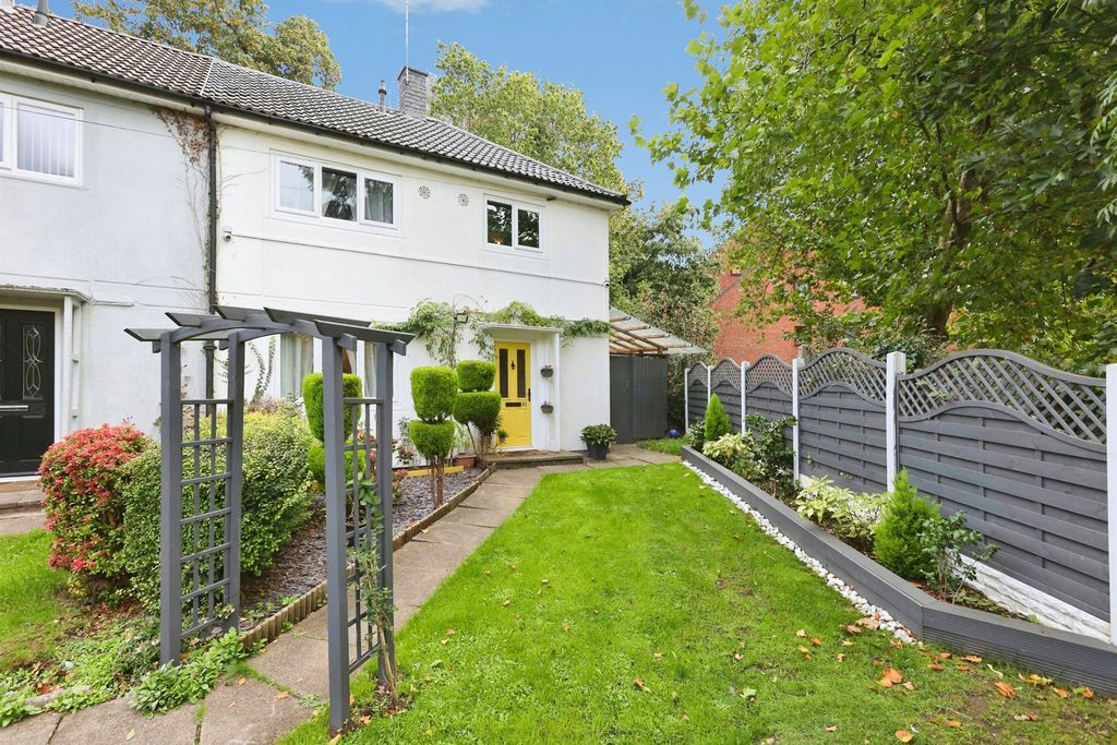 Property photo 1 of 20