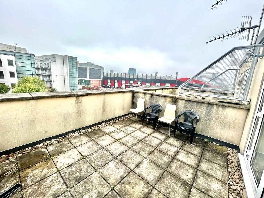 Property photo 1 of 7 0Da0A12B-d564-4d4B-Bc63-B1B4ee362c97.Jpg
