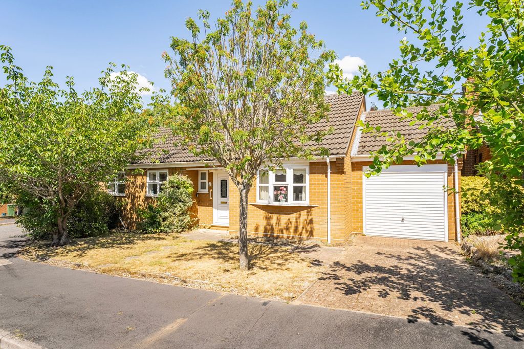 Property photo 1 of 16