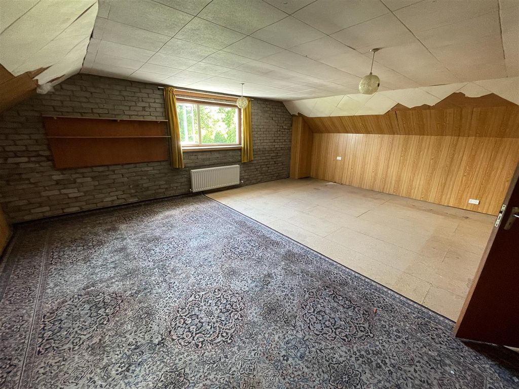 Additional image 10 of 3 bed detached bungalow for saleView Park, 1 East Road, Cupar KY15