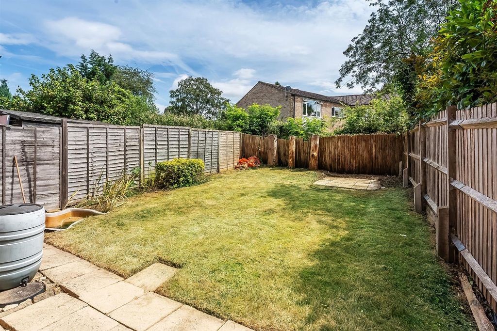 Property photo 2 of 11 .Bracken-Close-4.Jpg