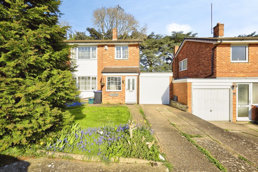 Property photo 2 of 20