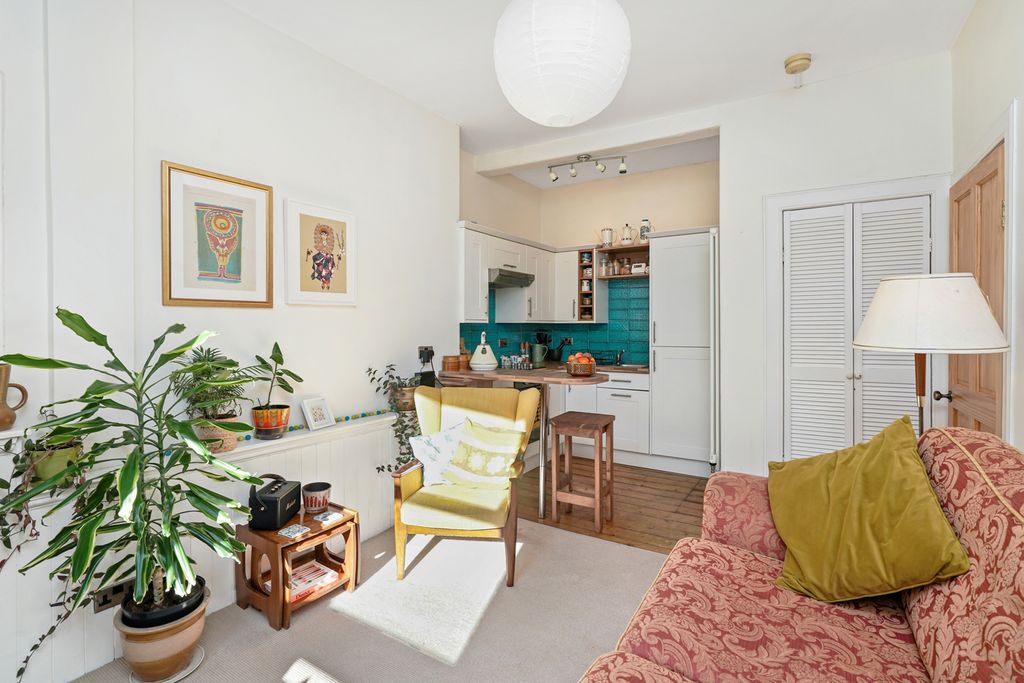 Property photo 2 of 20 Property Image 2