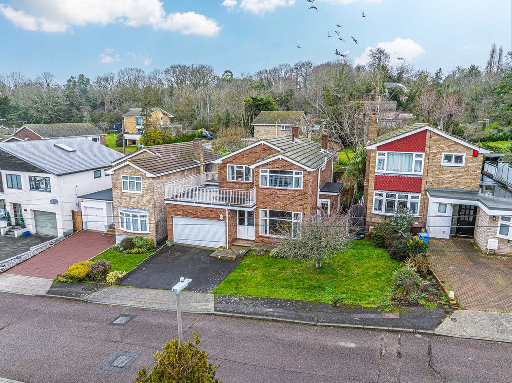 Property photo 1 of 44