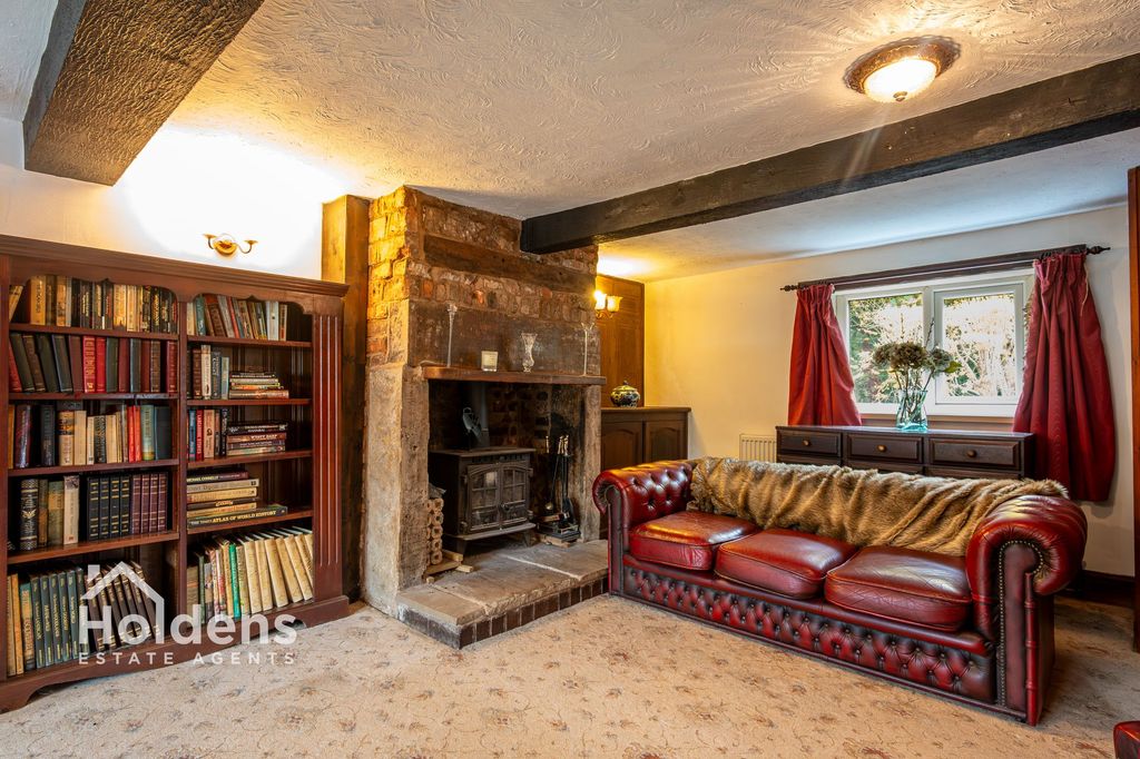 Property photo 3 of 24