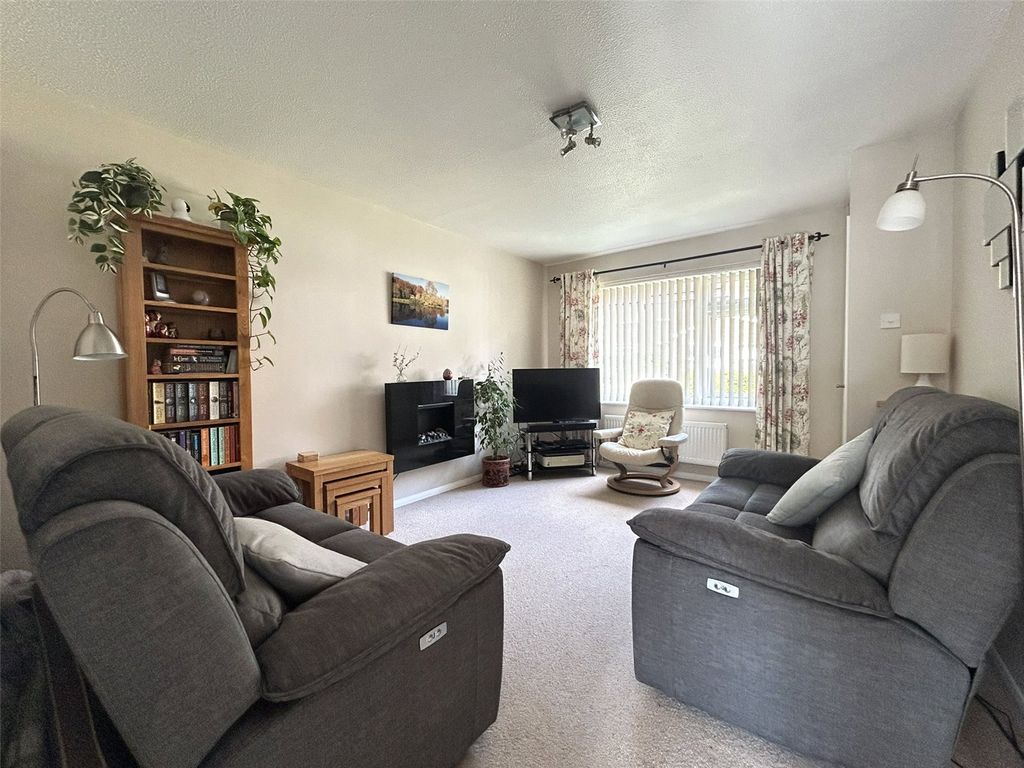 Property photo 2 of 16 Picture No. 06